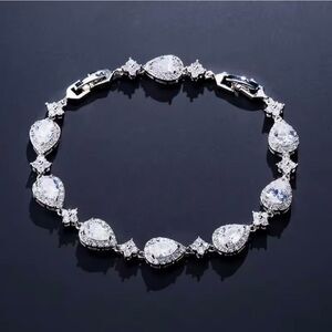 Silver Diamond Teardrop Bracelet